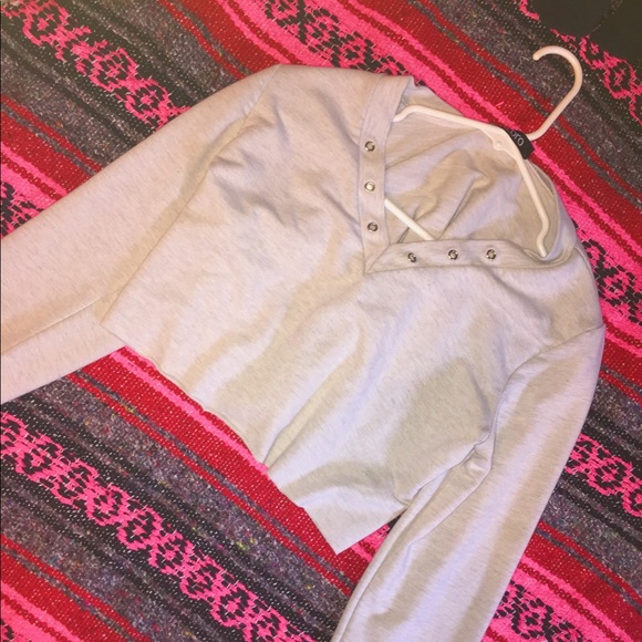 Clothes, shoes, & purses - Picture 7 of 8